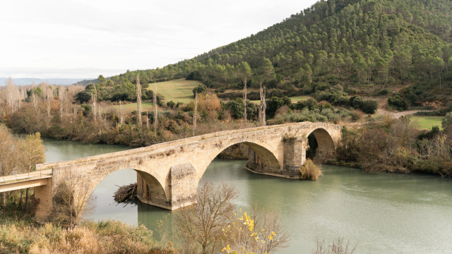 PUENTE ROMÁNICO