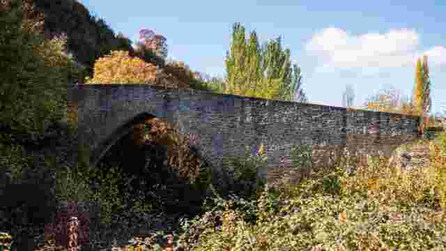 PUENTE MEDIEVAL