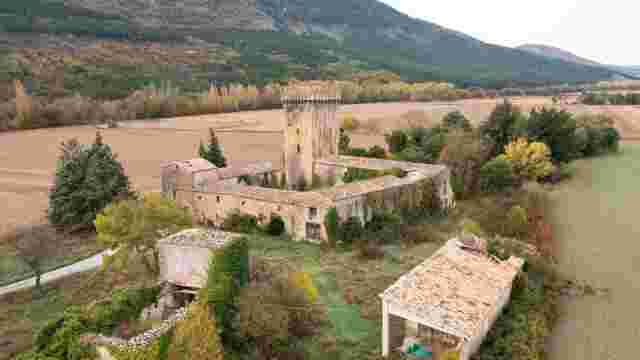 CASTILLO Y TORRE DE AYANZ